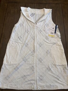 Beach House White Sleeveless Zip-Front Crochet Swim Coverup